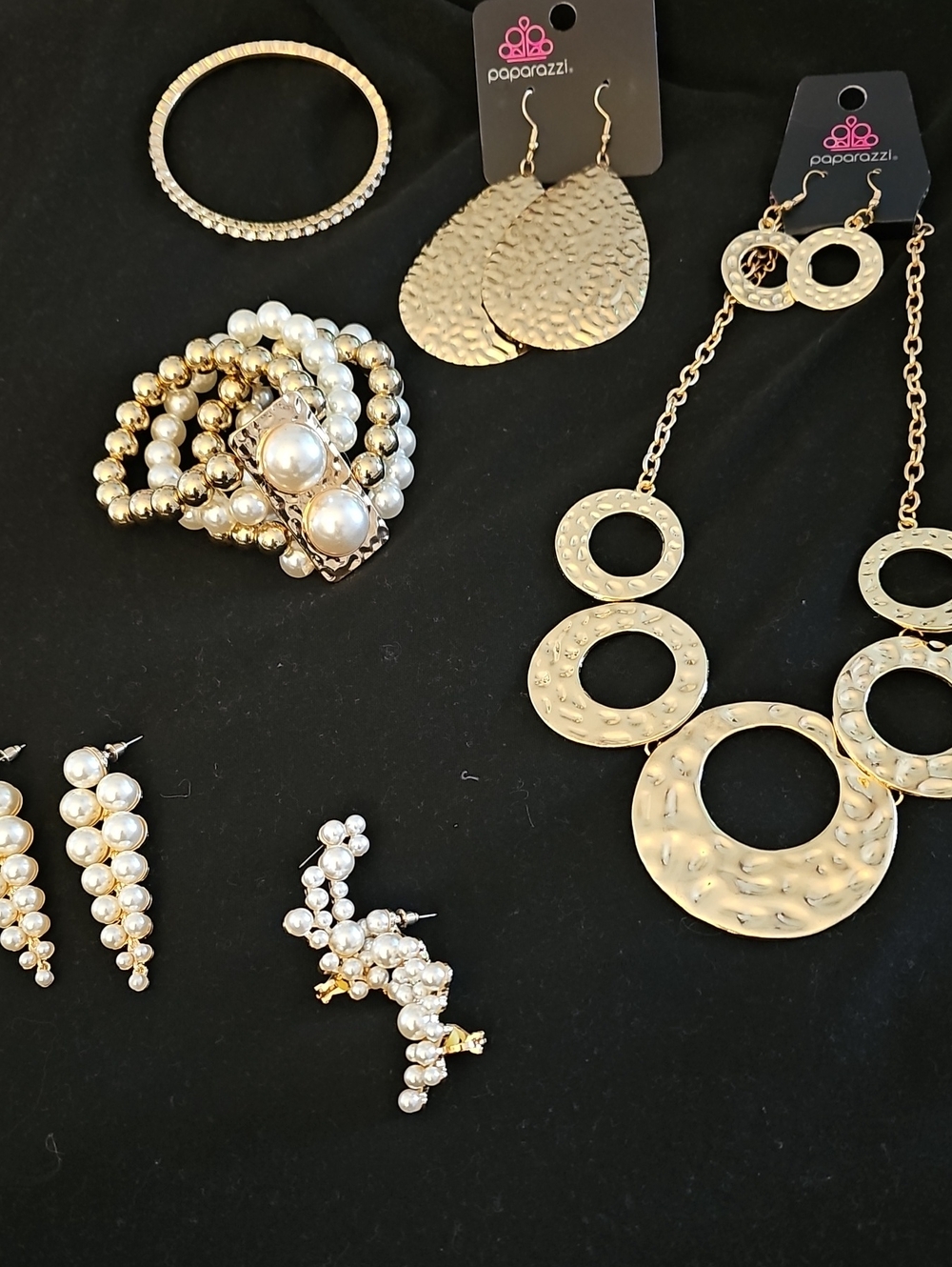 paparazzi Gold Hammered Circle Statement Necklace with Pearl Accents Bundle.